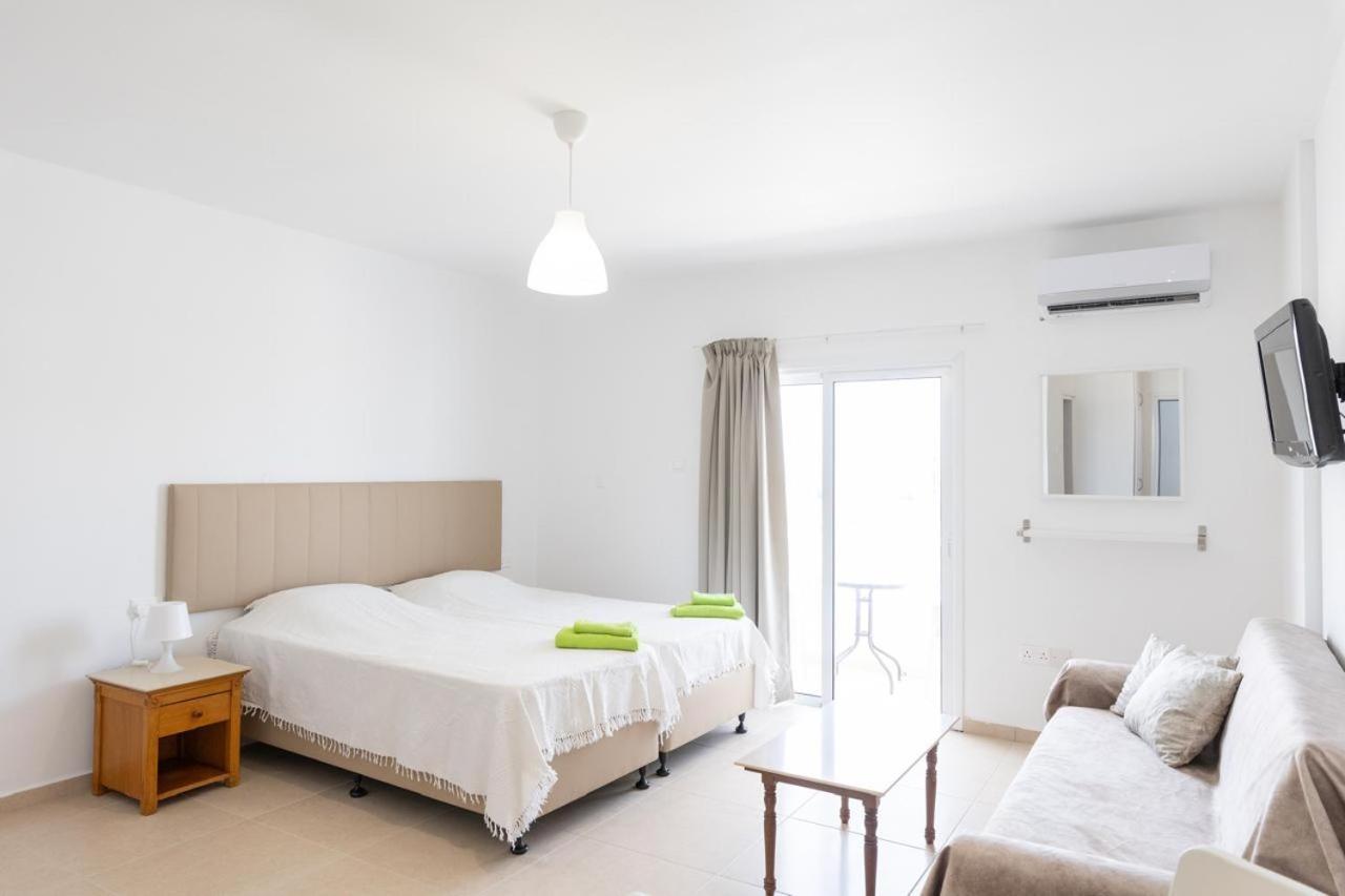 Christothea Apartments Ayia Napa Luaran gambar